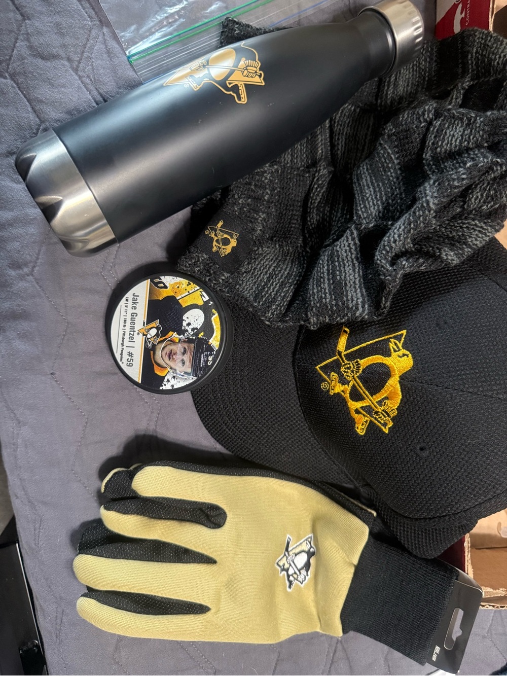 NHL Black & Gold Fan Bundle with Logo